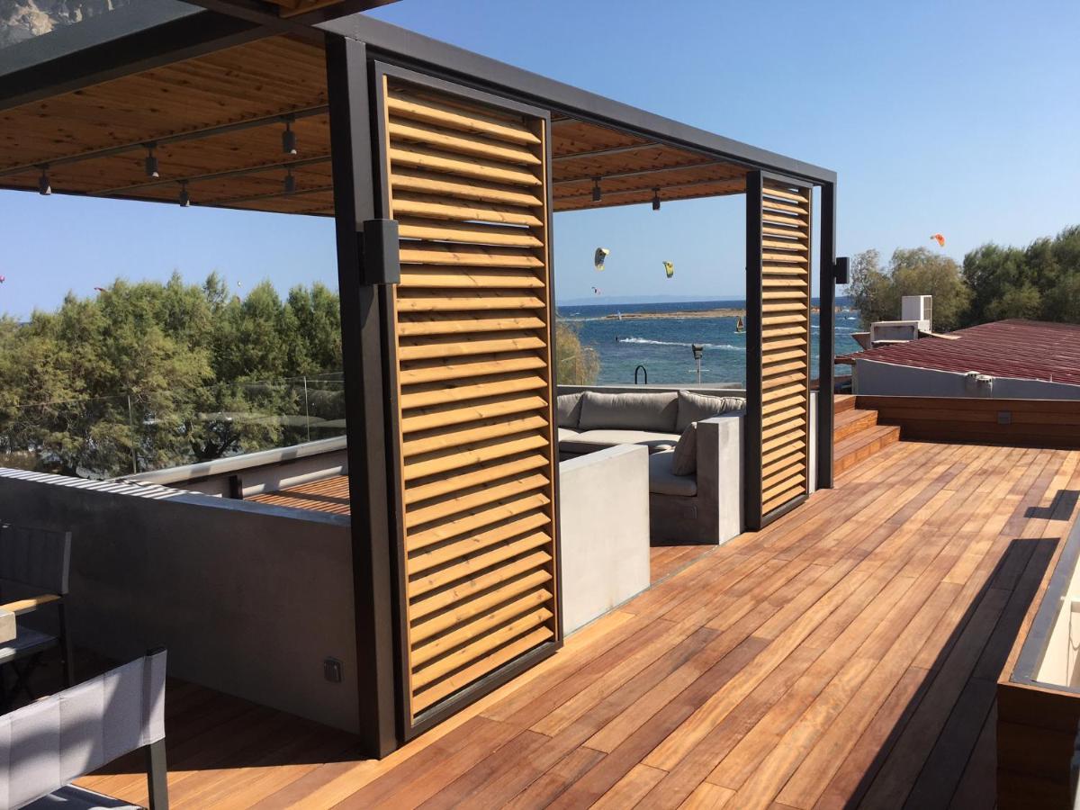 Windsurfing Seaside Apartment Artemida Exterior photo